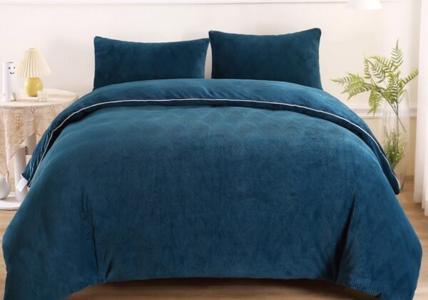 COBERTOR 5 PIEZAS PIEL DE ANGEL EN ALTO RELIEVE 4D PREMIUM (CAJA X 10 UNDS)