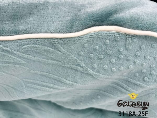 COBERTOR 5 PIEZAS PIEL DE ANGEL EN ALTO RELIEVE 4D PREMIUM (CAJA X 10 UNDS)