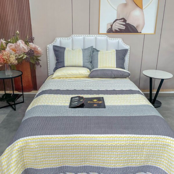 SET DE COBERTOR 7 PIEZAS QUEEN (FARDO X 16 UNDS)
