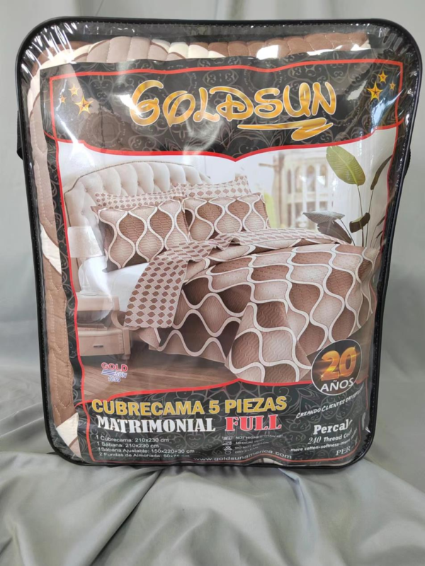 SET DE COBERTOR 7 PIEZAS QUEEN (FARDO X 16 UNDS)