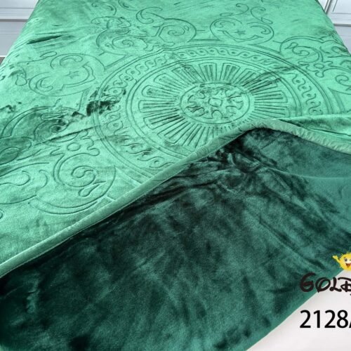 FRAZADA DE TERCIOPELO DOBLE CARA MODELO COREANO 1 PAÑO 4 KG (FARDO X 26 UNDS)