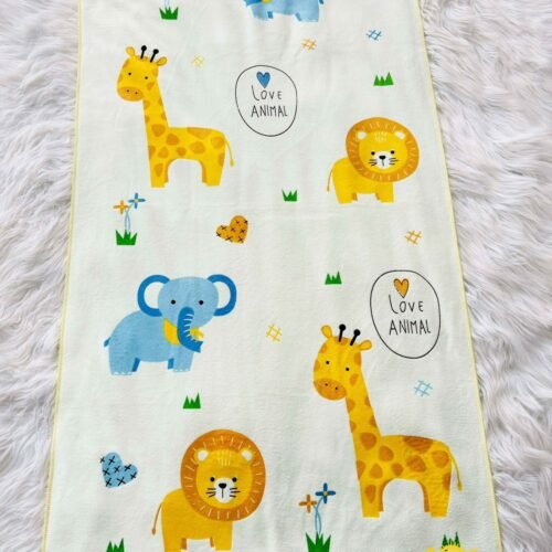 TOALLA MICROFIBRA BEBE CON DISEÑO 60X120 CM (FARDO X 12 DOC)