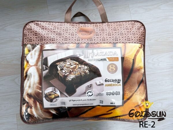 FRAZADA DE TERCIOPELO MODELO COREANO DOBLE CARA 2 PAÑOS 8 KG (FARDO X 06 UNDS)
