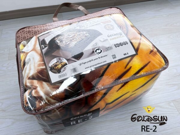 FRAZADA DE TERCIOPELO MODELO COREANO DOBLE CARA 2 PAÑOS 8 KG (FARDO X 06 UNDS)