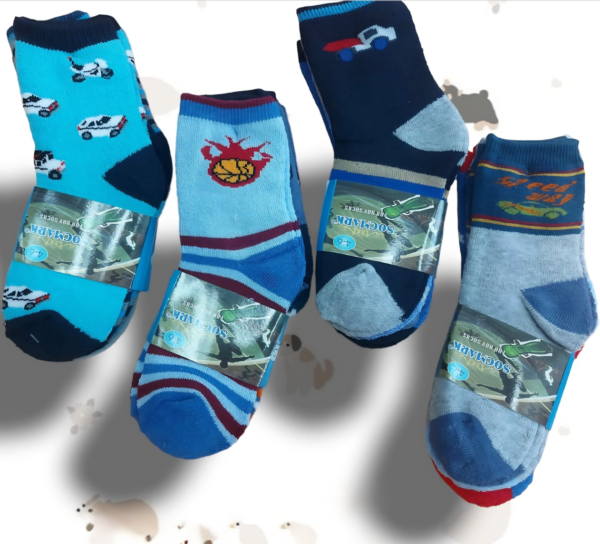 MEDIAS LARGAS FELPA CON DISEÑO PARA NIÑO (FARDO X 100 DOC)