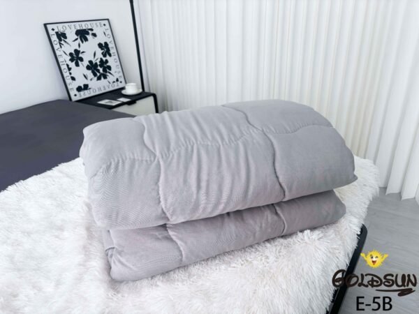 COBERTOR PREMIUM TELA CON PIEL DE ANGEL 3 PIEZAS (CAJA X 24 UNDS)