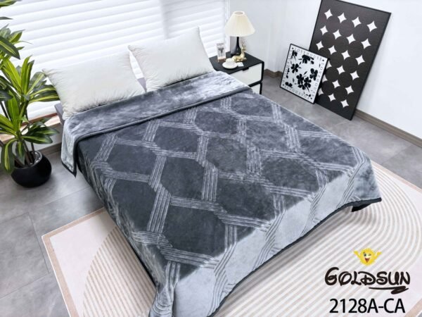 FRAZADA DE TERCIOPELO MODELO COREANO 1 PAÑO 6 KG COLOR ENTERO (CAJA X 9 UNDS)
